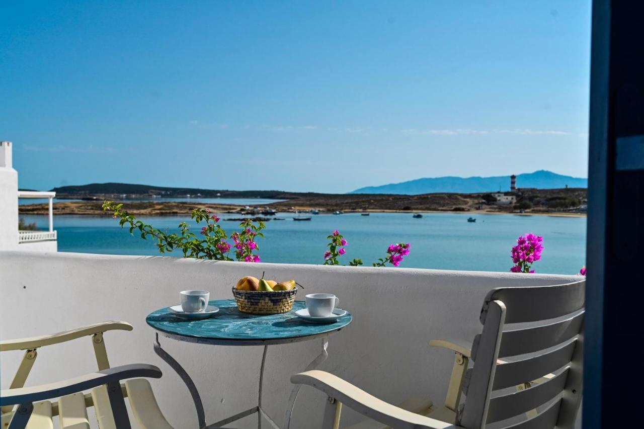 Beachfront Bocamviglies Rooms - Naoussa Bespoke View Kültér fotó