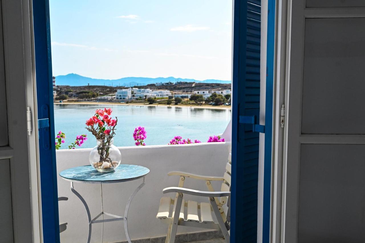 Beachfront Bocamviglies Rooms - Naoussa Bespoke View Kültér fotó