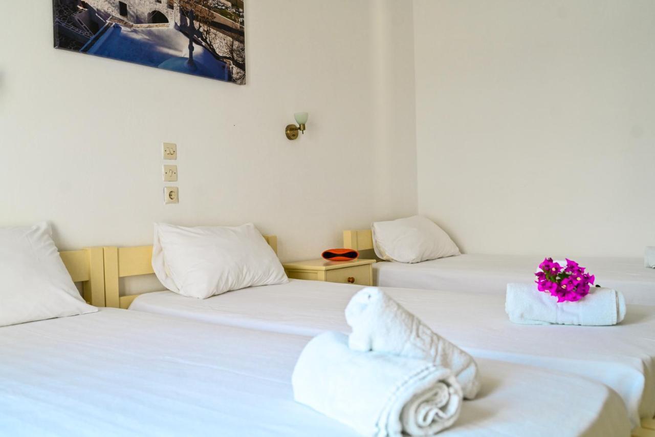 Beachfront Bocamviglies Rooms - Naoussa Bespoke View Kültér fotó