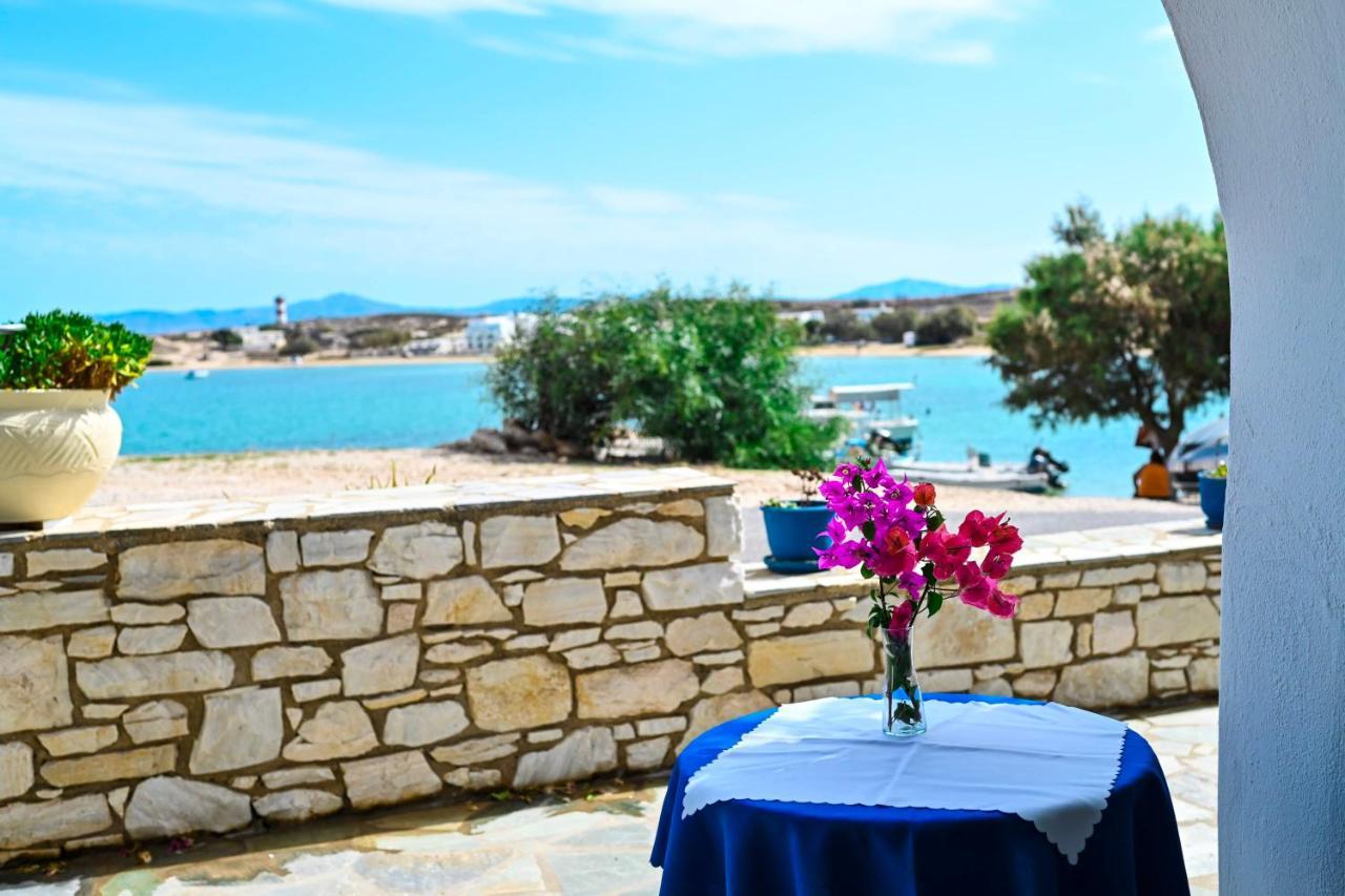 Beachfront Bocamviglies Rooms - Naoussa Bespoke View Kültér fotó