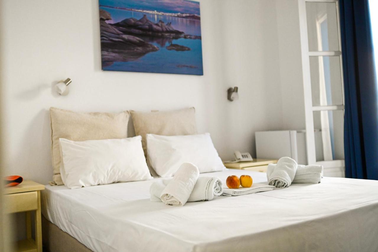 Beachfront Bocamviglies Rooms - Naoussa Bespoke View Kültér fotó