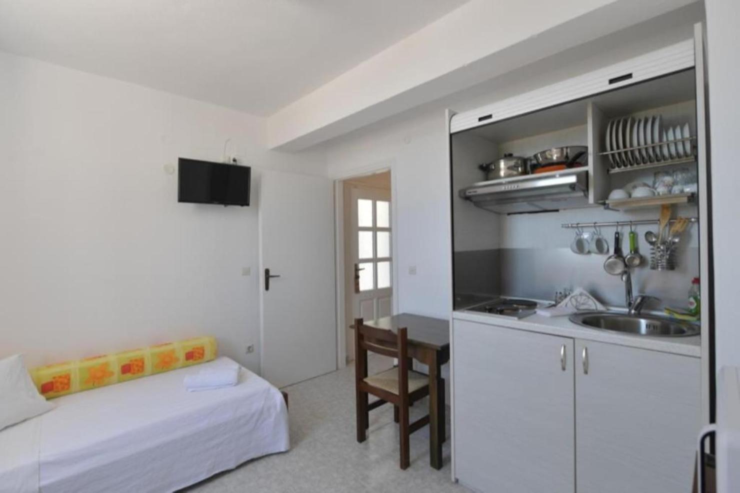 Beachfront Bocamviglies Rooms - Naoussa Bespoke View Szoba fotó