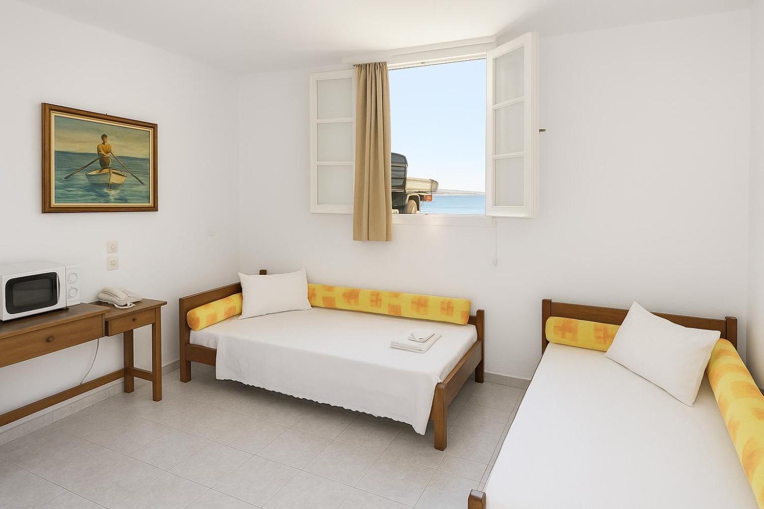 Beachfront Bocamviglies Rooms - Naoussa Bespoke View Kültér fotó
